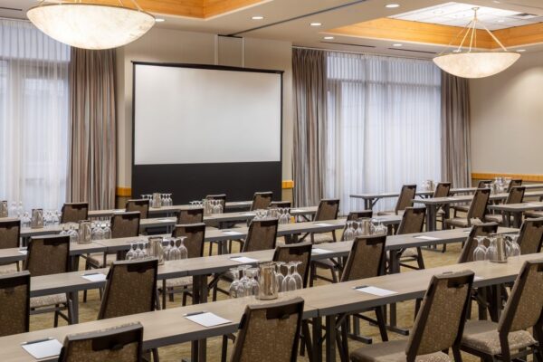 wi-yvrwi-cypress-room-13014_Classic-Hor